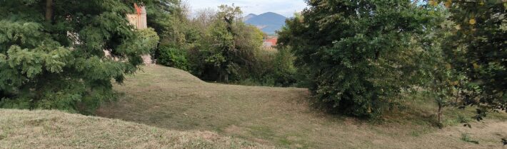 Park pri kaštieli v Bohuniciach