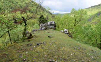 Borievková skala – Slatinka nad Bebravou